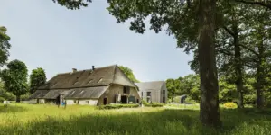 Herleving van de Duinsche Hoeve - Koppers Architectuur - Desktop Exterieur