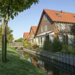 Te gast in het landschap - Koppers Architectuur - Mobiel Exterieur