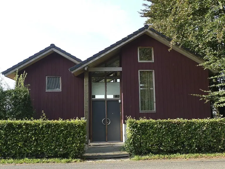 Zweeds wonen in de polder - Koppers Architectuur - Mobiel Voorgevel